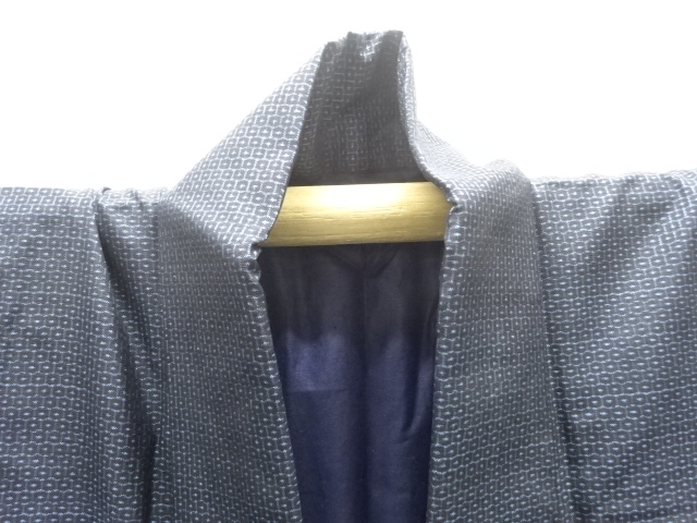  未使用品　本場泥大島紬80亀甲男物着物